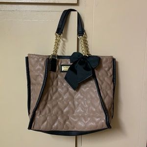 Betsey Johnson purse